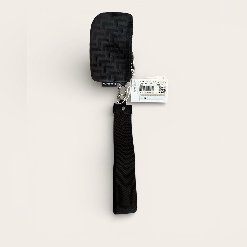 Lululemon pouch wristlet Velvet L monogram - Picture 3 of 3